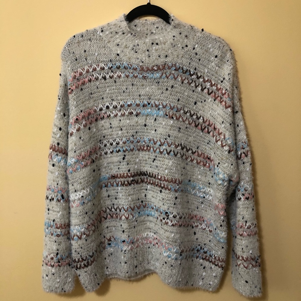 New Love at First Find Oatmeal Mock Neck Sweater Large